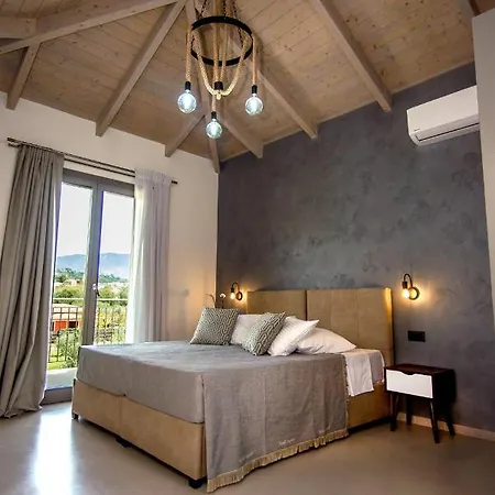 Luxury Chrisi ヴィラ *