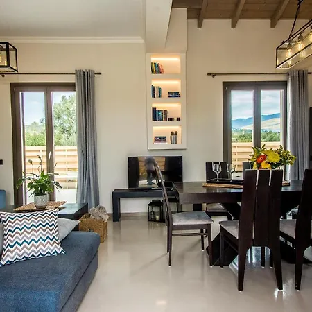 Luxury Chrisi * スヴォロナータ