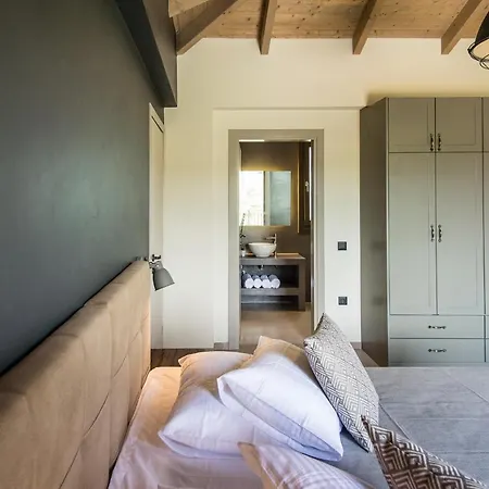 Luxury Chrisi ヴィラ *