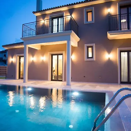 Luxury Chrisi ヴィラ