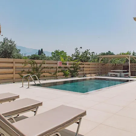 Luxury Chrisi ヴィラ スヴォロナータ