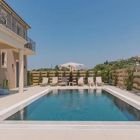 Luxury Chrisi Villa