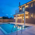 Luxury Chrisi Svoronata