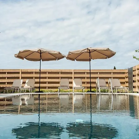 Luxury Chrisi Villa *