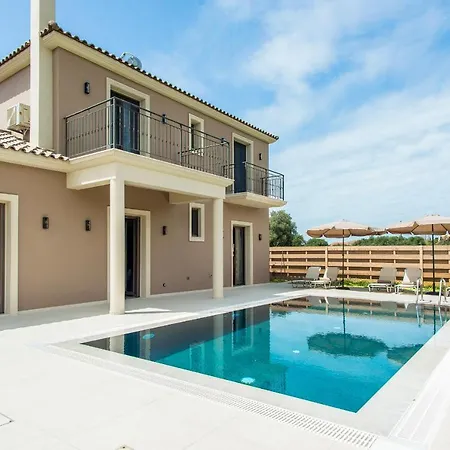Luxury Chrisi Villa