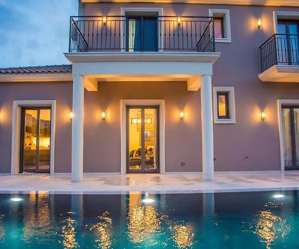 Luxury Chrisi Villa Svoronata