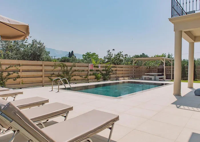 Luxury Chrisi Villa Svoronata