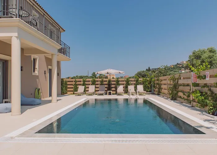 Luxury Chrisi Villa
